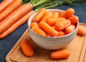 فواید شگفت انگیز خوردن هویج برای سلامتی