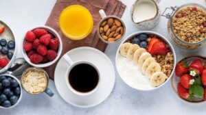 آنچه مربیان مشهور و متخصصان تغذیه برای صبحانه می خورند